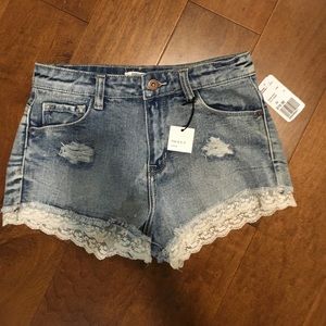 NWT Forever 21 shorts