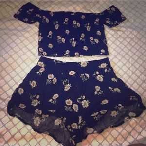Forever 21 floral two piece matching set