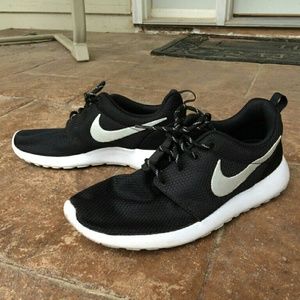 Nike Roshes