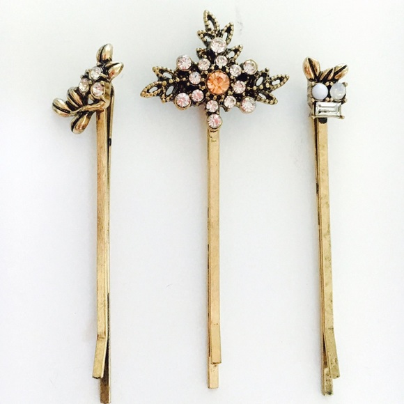 Anthropologie Accessories - Flora Hair Pins Set of 3