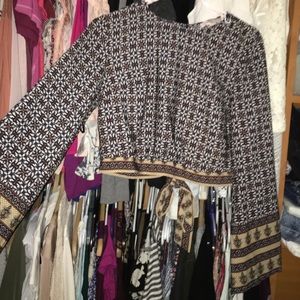 Long sleeved crop bell top
