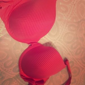Victoria Secret Bra- 36 C
