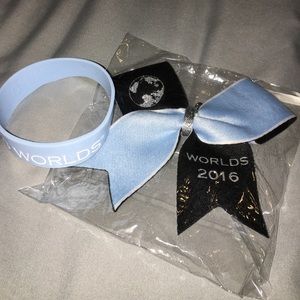 Cheerleading Worlds Bow & Bracelet