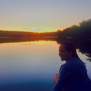 Meet your Posher, Courtney