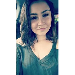 Meet your Posher, Sabrina
