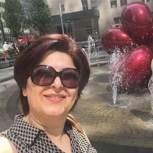 Meet your Posher, Nina