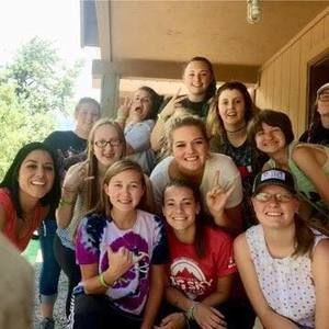 Meet your Posher, Catherine