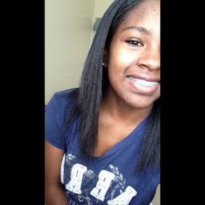 Meet your Posher, Brittany