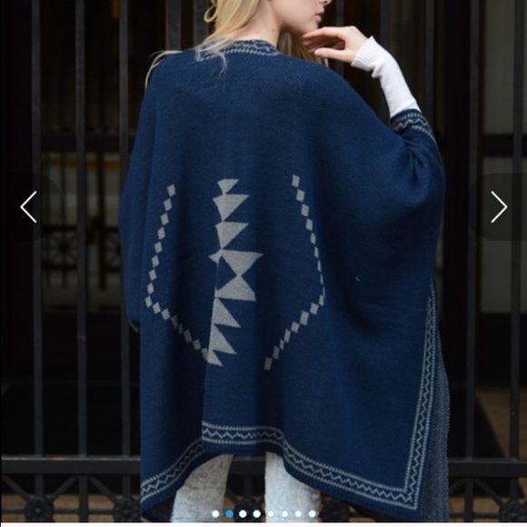 Chunky Knit Navy Kimono Poncho Cardigan Shawl - Picture 2 of 3