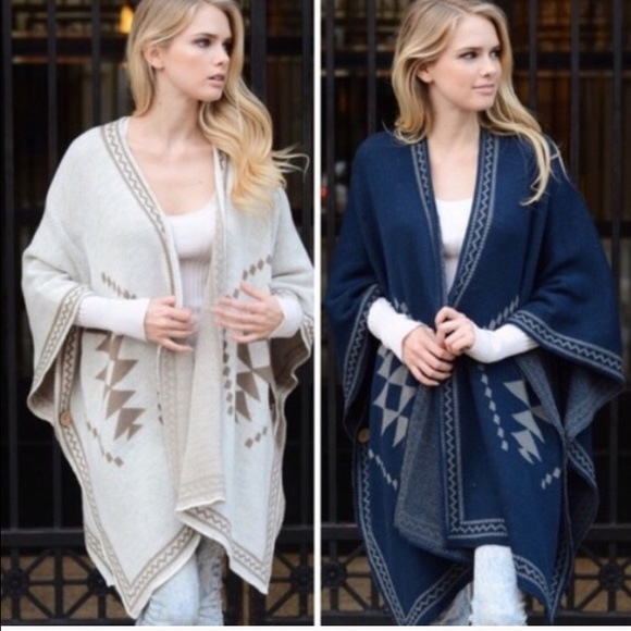 Chunky Knit Navy Kimono Poncho Cardigan Shawl - Picture 3 of 3