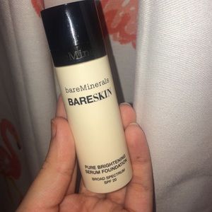Pure brightening serum foundation