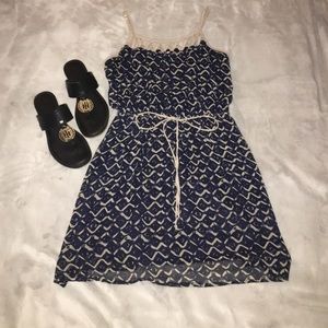 NAVY/TAN DRESS
