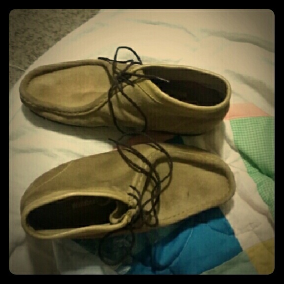 Clark's wallabees!!