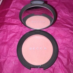 Becca Mineral Blush "FLOWERCHILD"
