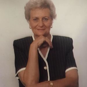 Meet your Posher, Cecilia