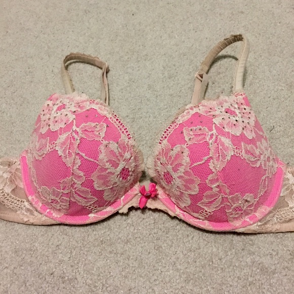 VS Body by Victoria push up bra 36B