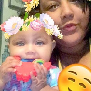 Meet your Posher, Donnaeziah