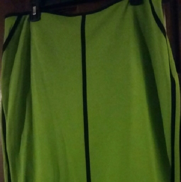 Worthington long green skirt