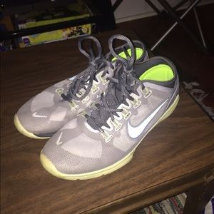 Nike Women's Tennis shoes