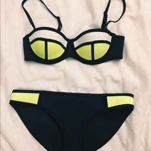 AUTHENTIC TRIANGL NEOPRENE POPPY COLA POP BIKINI