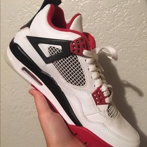 Air Jordan 4 MAKE ME AN OFFER