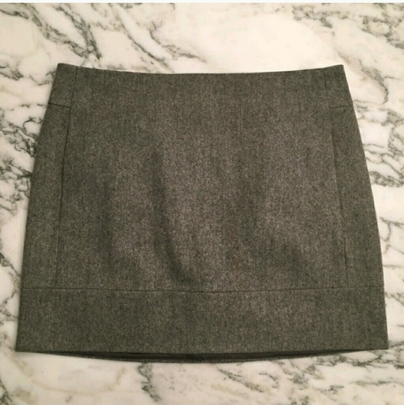 Gray wool mini skirt