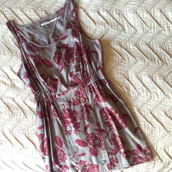 Gray and maroon dress