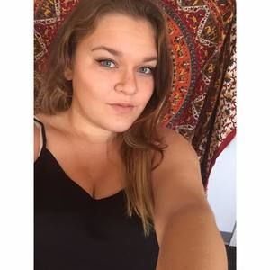 Meet your Posher, Deanna