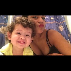 Meet your Posher, Adelia