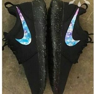 Nike roshe galaxy sneakers