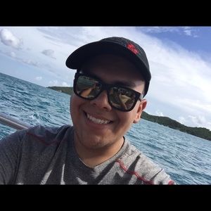 Meet your Posher, Ramiro