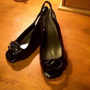 The Roseanne Wedge Sandal 8W