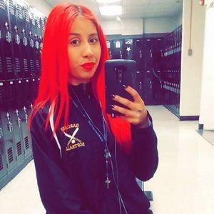 Meet your Posher, Michelle