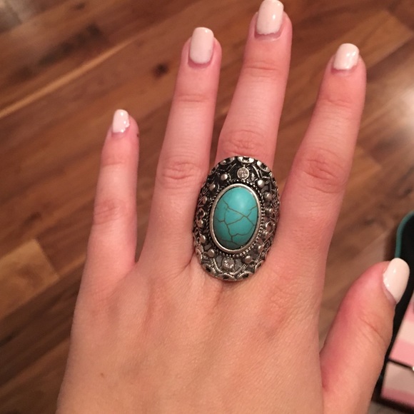 Turquoise stone ring - Picture 2 of 2