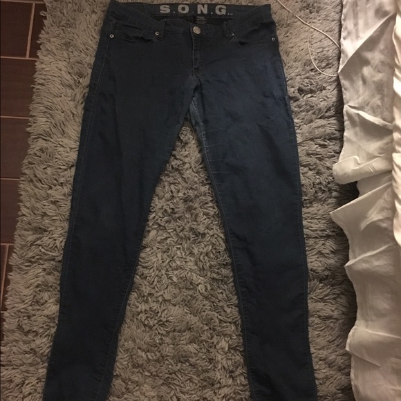 Dark Wash Skinny Leg Jeans