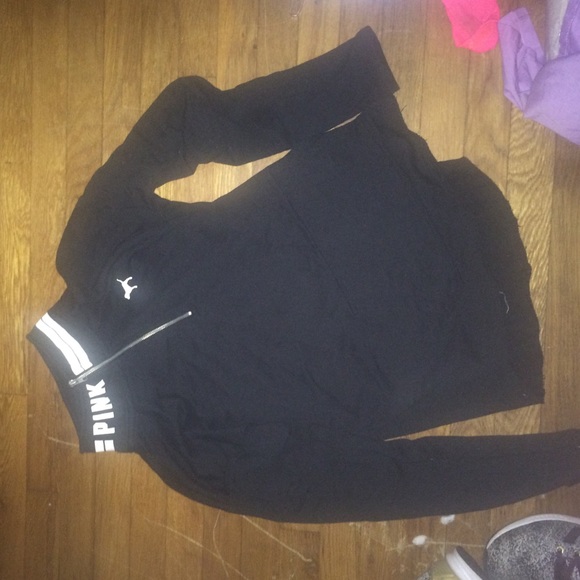 black PINK halfzip pullover