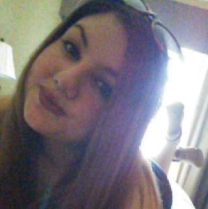 Meet your Posher, Chryslyn