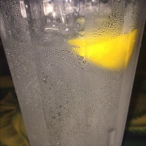 Meet your Posher, Camila