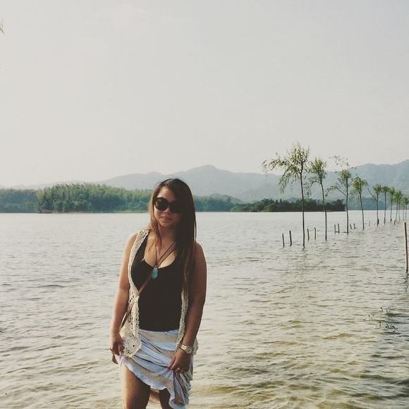 Meet your Posher, Ruby - Picture 1 of 1