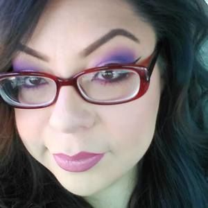 Meet your Posher, Cassandra