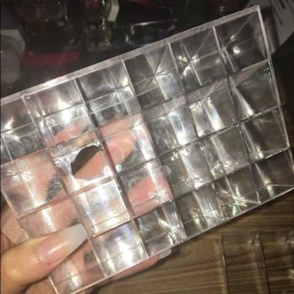 Makeup sets - Picture 3 of 4