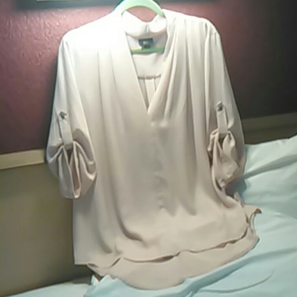 Elegant plus size dress shirt