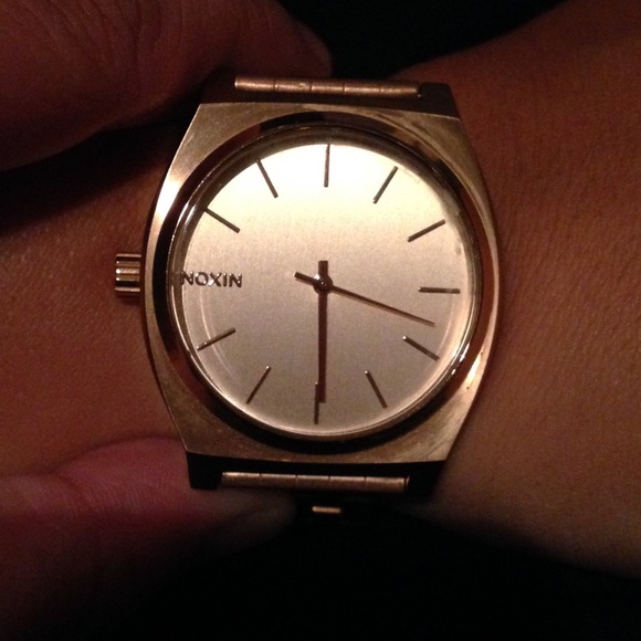 Nixon Adjustable Watch