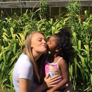 Meet your Posher, Jordyn