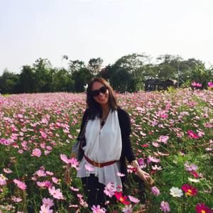 Meet your Posher, Thanh hang