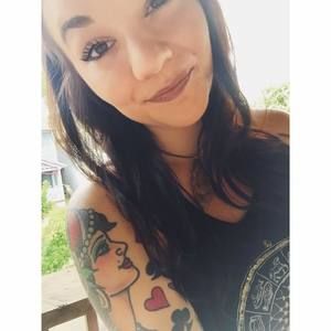 Meet your Posher, Whitney