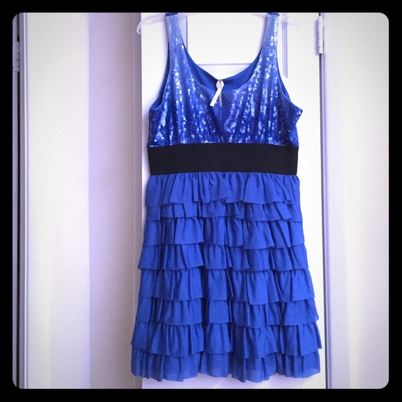Blue sequined dress