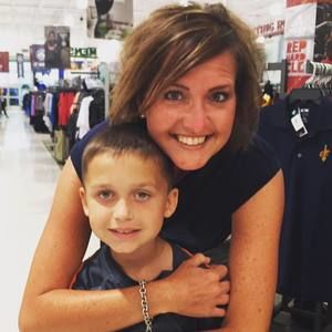 Meet your Posher, Jennifer