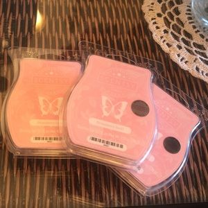 Strawberry Swirl Scentsy bars