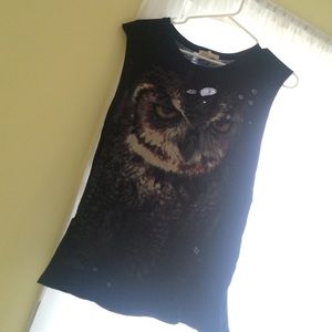 Distressed owl tank